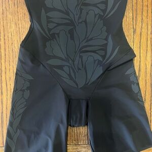 Maidenform Flexees High Waist Thigh Slimmer BLACK FLS095 (Size S) NWOT